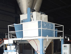 移动式双斗皮带定量包装秤安装现场