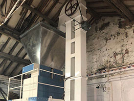 江苏硬脂酸钙颗粒定量包装秤安装现场